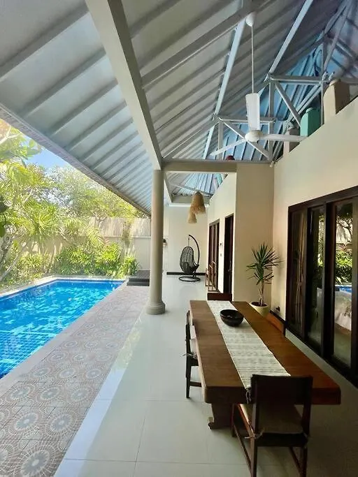 Stylish & Quiet Seminyak Pool Villa