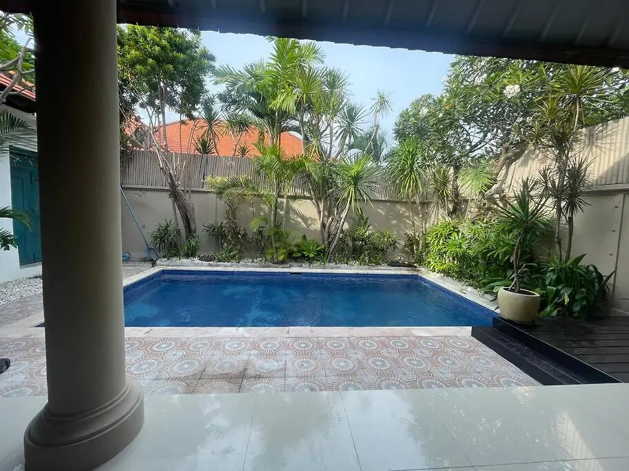 Stylish & Quiet Seminyak Pool Villa Indonesia